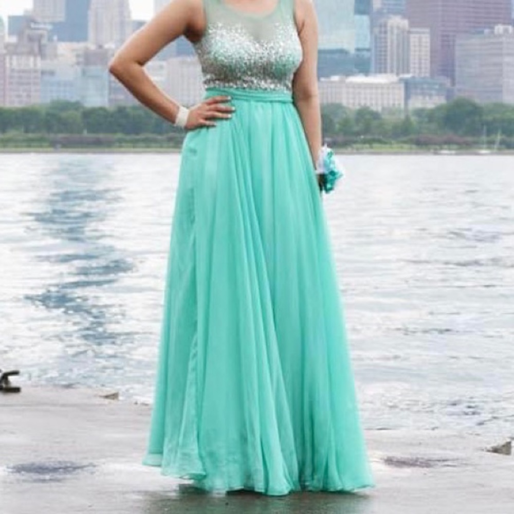 Aqua Prom dress